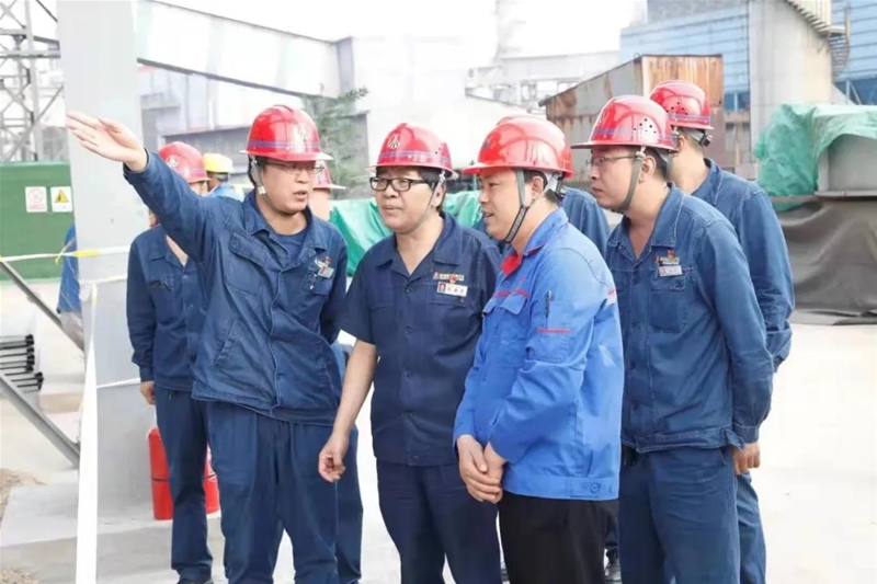 劉安民到一線檢查環(huán)?？冃н_標項目進展情況